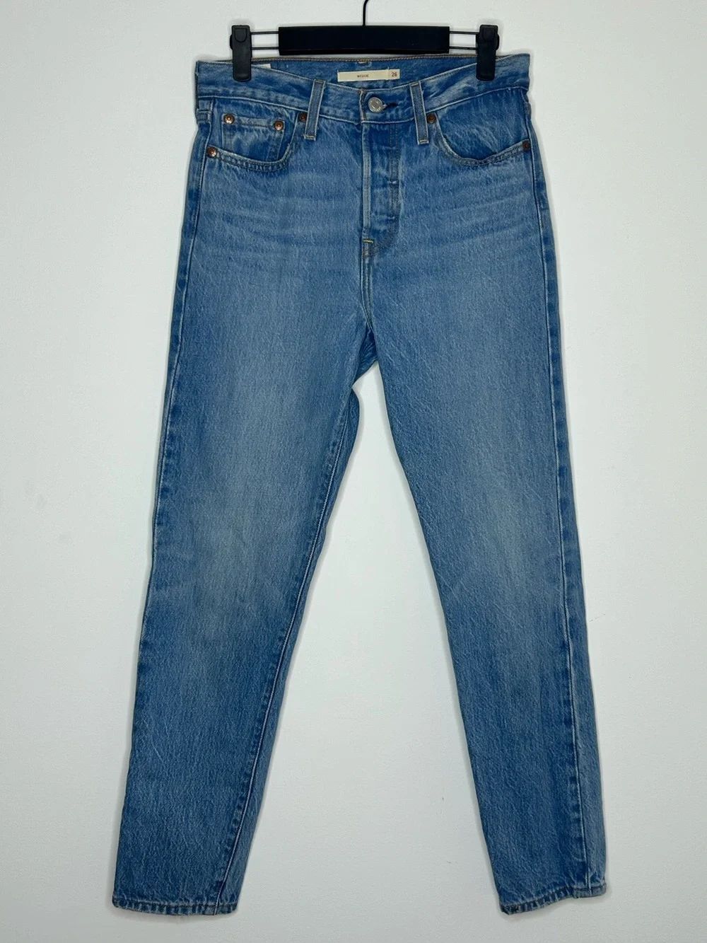 Levi's Wedgie High-Rise Light Blue Straight Leg Jeans Size 26